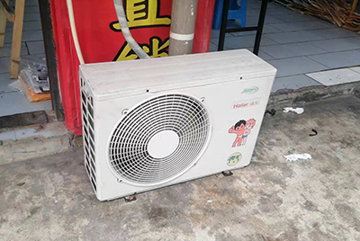 平果空调突然不制冷只吹自然风怎么办？