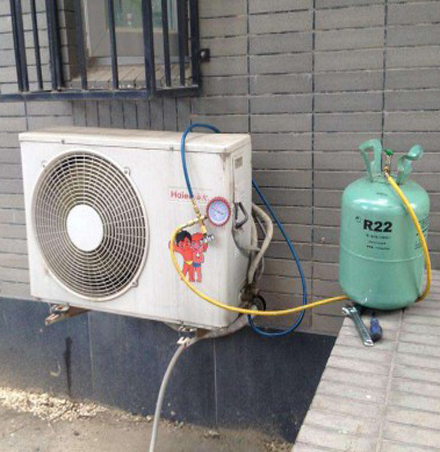 平果空调加氟